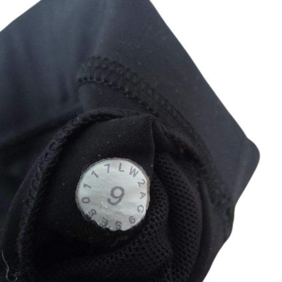 Lululemon Fast & Free Bra Black Size 6 - Picture 16 of 16